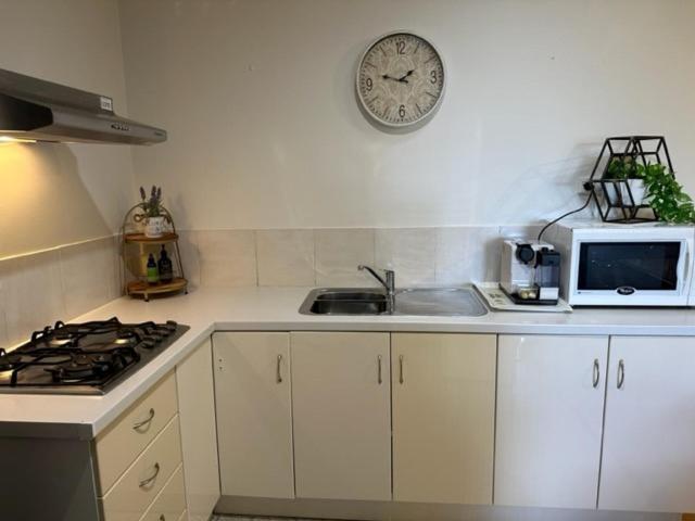 Comfort Inn Getaway Perth Bagian luar foto
